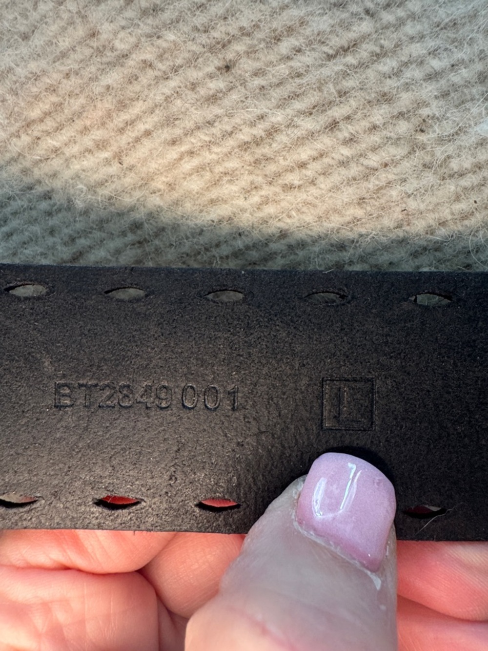 FOSSIL Black Leather Antique Gold Tone Embellished Buckle L Large $75 EUC KL - Picture 6 of 13
